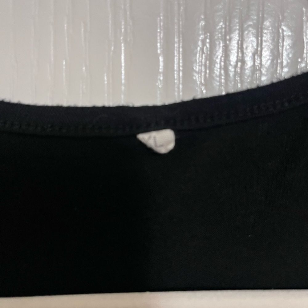 Black maternity flow top - Picture 2 of 3